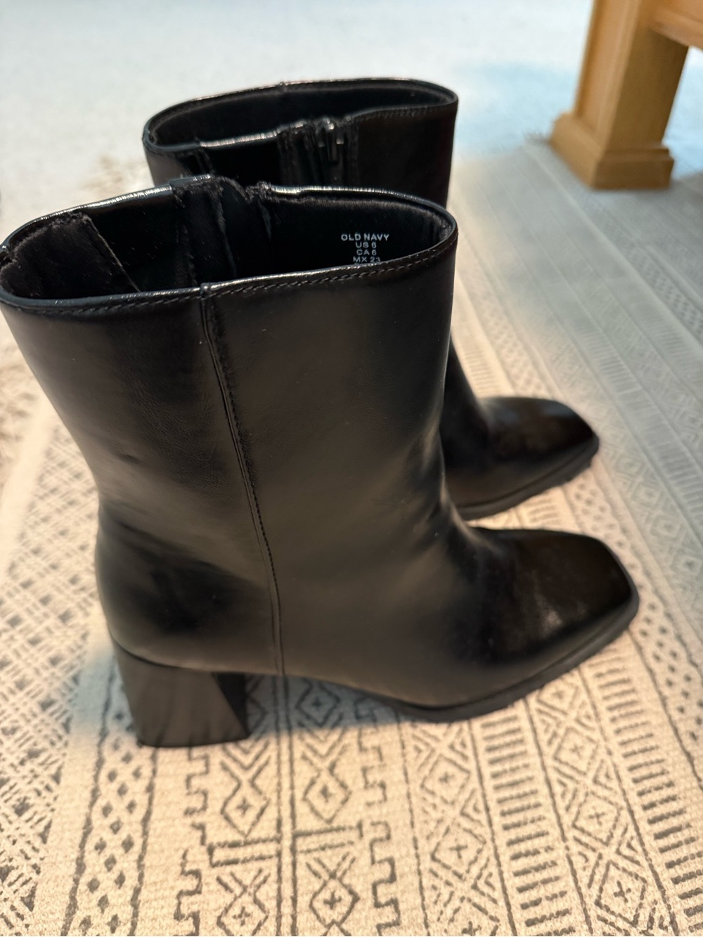 Old Navy Black Faux Leather Block Heel Ankle Boots